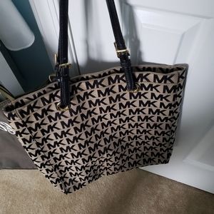 Michael Kors bag